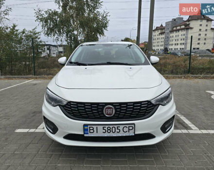 Білий Фіат Тіпо, об'ємом двигуна 1.25 л та пробігом 145 тис. км за 9500 $, фото 1 на Automoto.ua