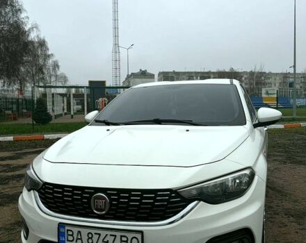 Белый Фиат Типо, объемом двигателя 1.4 л и пробегом 13100 тыс. км за 9300 $, фото 8 на Automoto.ua