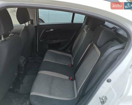 Белый Фиат Типо, объемом двигателя 1.37 л и пробегом 220 тыс. км за 7200 $, фото 5 на Automoto.ua