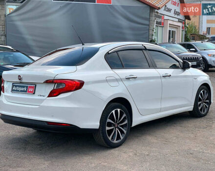 Белый Фиат Типо, объемом двигателя 1.4 л и пробегом 58 тыс. км за 10990 $, фото 4 на Automoto.ua