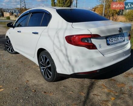 Білий Фіат Тіпо, об'ємом двигуна 1.37 л та пробігом 58 тис. км за 10700 $, фото 4 на Automoto.ua