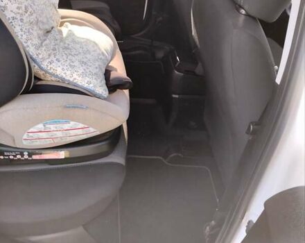 Білий Фіат Тіпо, об'ємом двигуна 1.37 л та пробігом 58 тис. км за 10700 $, фото 26 на Automoto.ua