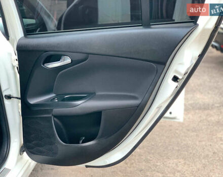 Белый Фиат Типо, объемом двигателя 1.4 л и пробегом 58 тыс. км за 10990 $, фото 20 на Automoto.ua