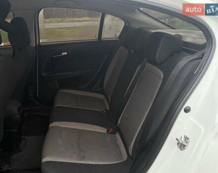 Белый Фиат Типо, объемом двигателя 1.37 л и пробегом 129 тыс. км за 9500 $, фото 11 на Automoto.ua