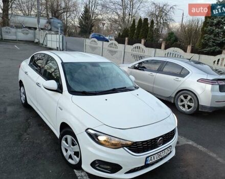 Белый Фиат Типо, объемом двигателя 1.37 л и пробегом 220 тыс. км за 7200 $, фото 2 на Automoto.ua