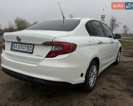 Белый Фиат Типо, объемом двигателя 1.37 л и пробегом 129 тыс. км за 9500 $, фото 4 на Automoto.ua
