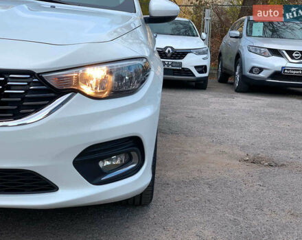 Белый Фиат Типо, объемом двигателя 1.4 л и пробегом 58 тыс. км за 10990 $, фото 9 на Automoto.ua