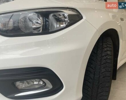 Белый Фиат Типо, объемом двигателя 1.37 л и пробегом 134 тыс. км за 8600 $, фото 8 на Automoto.ua