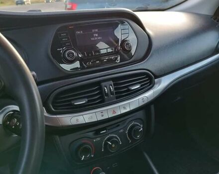 Білий Фіат Тіпо, об'ємом двигуна 1.37 л та пробігом 188 тис. км за 8300 $, фото 14 на Automoto.ua