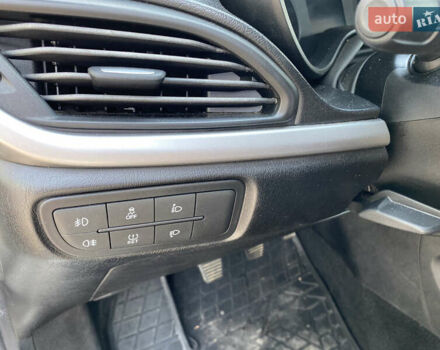 Білий Фіат Тіпо, об'ємом двигуна 1.37 л та пробігом 110 тис. км за 8700 $, фото 8 на Automoto.ua