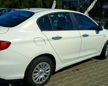 Белый Фиат Типо, объемом двигателя 1.4 л и пробегом 29 тыс. км за 9900 $, фото 3 на Automoto.ua