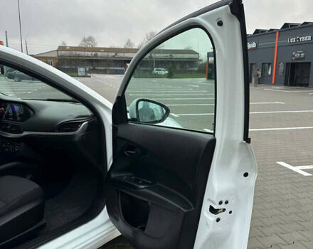 Белый Фиат Типо, объемом двигателя 1.37 л и пробегом 91 тыс. км за 10399 $, фото 12 на Automoto.ua