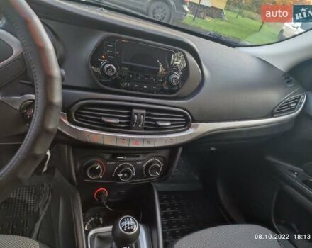 Белый Фиат Типо, объемом двигателя 1.4 л и пробегом 70 тыс. км за 10500 $, фото 11 на Automoto.ua