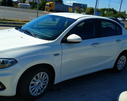 Белый Фиат Типо, объемом двигателя 1.4 л и пробегом 29 тыс. км за 9900 $, фото 2 на Automoto.ua