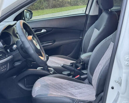 Белый Фиат Типо, объемом двигателя 1.37 л и пробегом 114 тыс. км за 10700 $, фото 7 на Automoto.ua