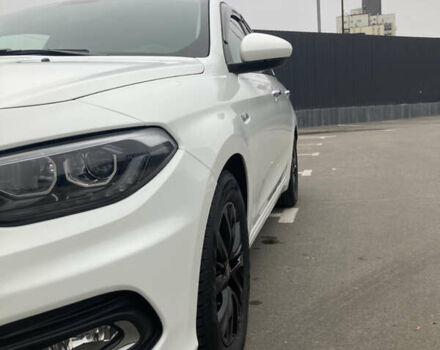 Белый Фиат Типо, объемом двигателя 1.37 л и пробегом 16 тыс. км за 13500 $, фото 7 на Automoto.ua