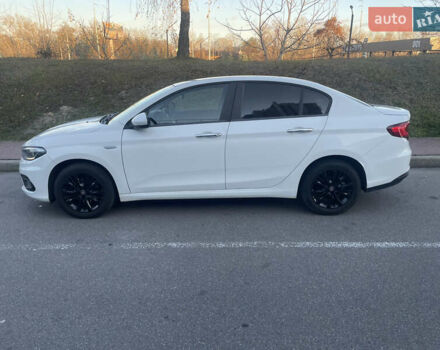 Белый Фиат Типо, объемом двигателя 1.37 л и пробегом 100 тыс. км за 11500 $, фото 6 на Automoto.ua