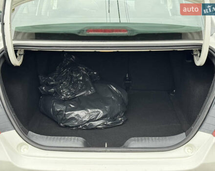 Фіат Тіпо 2020 у Смеле на Automoto.ua Білий Фіат Тіпо, об'ємом двигуна 1.37 л та пробігом 258 тис. км за 7600 $, фото 31 на Automoto.ua