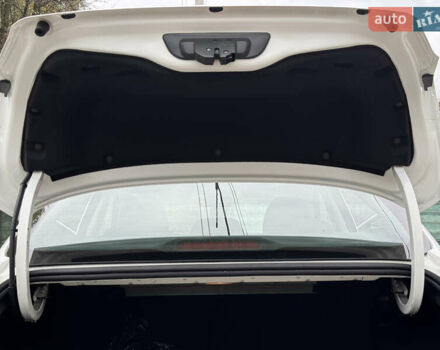 Фіат Тіпо 2020 у Смеле на Automoto.ua Білий Фіат Тіпо, об'ємом двигуна 1.37 л та пробігом 258 тис. км за 7600 $, фото 30 на Automoto.ua