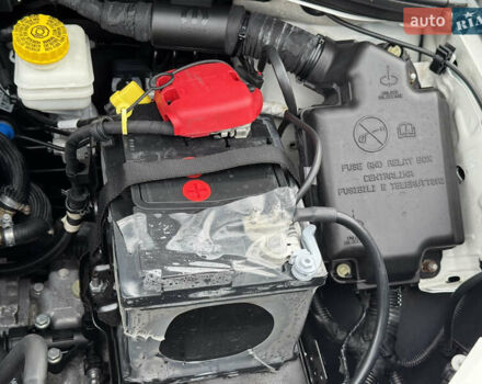 Фіат Тіпо 2020 у Смеле на Automoto.ua Білий Фіат Тіпо, об'ємом двигуна 1.37 л та пробігом 258 тис. км за 7600 $, фото 45 на Automoto.ua