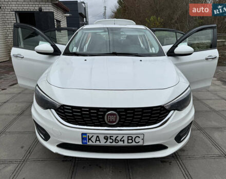 Фіат Тіпо 2020 у Смеле на Automoto.ua Білий Фіат Тіпо, об'ємом двигуна 1.37 л та пробігом 258 тис. км за 7600 $, фото 12 на Automoto.ua