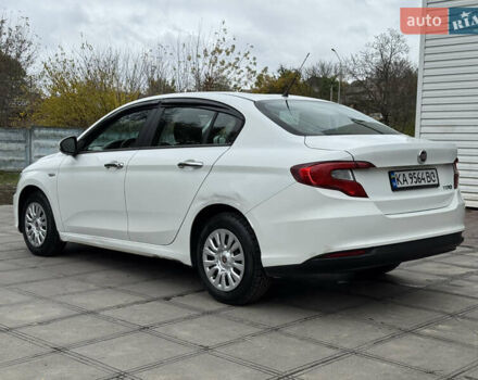 Фіат Тіпо 2020 у Смеле на Automoto.ua Білий Фіат Тіпо, об'ємом двигуна 1.37 л та пробігом 258 тис. км за 7600 $, фото 4 на Automoto.ua