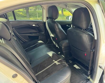 Белый Фиат Типо, объемом двигателя 1.4 л и пробегом 69 тыс. км за 10200 $, фото 13 на Automoto.ua