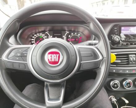 Белый Фиат Типо, объемом двигателя 1.4 л и пробегом 20 тыс. км за 12000 $, фото 1 на Automoto.ua