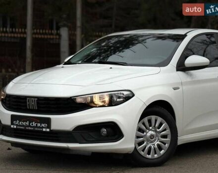 Белый Фиат Типо, объемом двигателя 1.37 л и пробегом 102 тыс. км за 10999 $, фото 2 на Automoto.ua