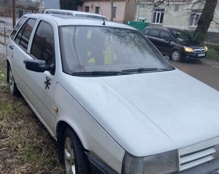 Білий Фіат Тіпо, об'ємом двигуна 1.4 л та пробігом 299 тис. км за 480 $, фото 1 на Automoto.ua