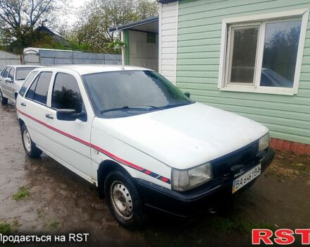 Белый Фиат Типо, объемом двигателя 1.1 л и пробегом 300 тыс. км за 450 $, фото 1 на Automoto.ua