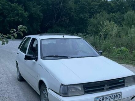 Фіат Тіпо 1990 у Борщеве на Automoto.ua Білий Фіат Тіпо, об'ємом двигуна 0 л та пробігом 30 тис. км за 750 $, фото 1 на Automoto.ua