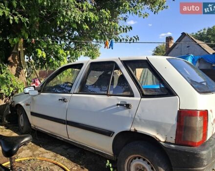Білий Фіат Тіпо, об'ємом двигуна 0 л та пробігом 123 тис. км за 500 $, фото 1 на Automoto.ua