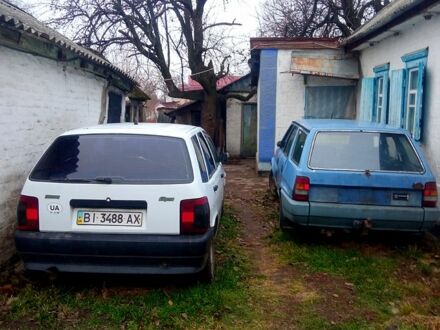 Фиат Типо 1992 в Кременчуге на Automoto.ua Белый Фиат Типо, объемом двигателя 1.4 л и пробегом 300 тыс. км за 1000 $, фото 1 на Automoto.ua