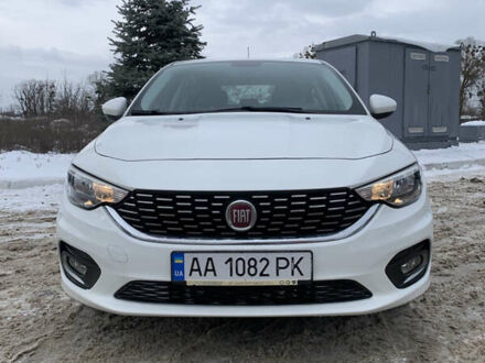 Білий Фіат Тіпо, об'ємом двигуна 1.6 л та пробігом 127 тис. км за 9500 $, фото 1 на Automoto.ua