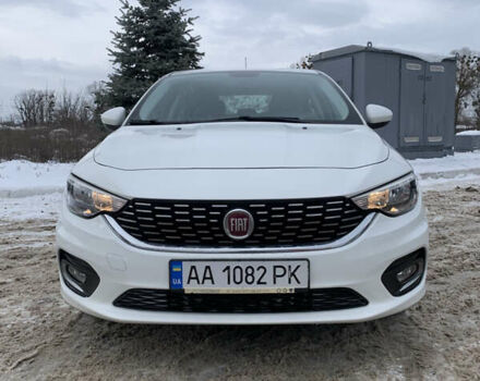 Білий Фіат Тіпо, об'ємом двигуна 1.6 л та пробігом 127 тис. км за 9500 $, фото 1 на Automoto.ua