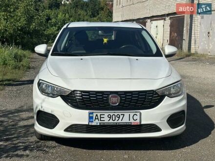 Фиат Типо 2016 в Харькове на Automoto.ua Белый Фиат Типо, объемом двигателя 1.37 л и пробегом 57 тыс. км за 10225 $, фото 1 на Automoto.ua