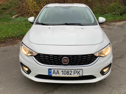 Белый Фиат Типо, объемом двигателя 1.6 л и пробегом 125 тыс. км за 9300 $, фото 1 на Automoto.ua