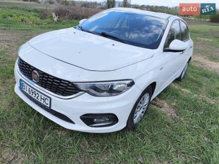 Фиат Типо 2016 в Карловке на Automoto.ua Белый Фиат Типо, объемом двигателя 1.37 л и пробегом 68 тыс. км за 9750 $, фото 1 на Automoto.ua