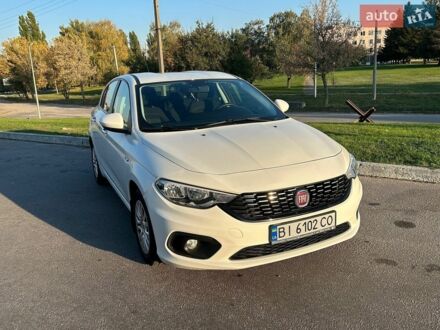 Білий Фіат Тіпо, об'ємом двигуна 1.37 л та пробігом 60 тис. км за 9500 $, фото 1 на Automoto.ua