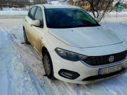 Білий Фіат Тіпо, об'ємом двигуна 1.4 л та пробігом 14000 тис. км за 6500 $, фото 1 на Automoto.ua