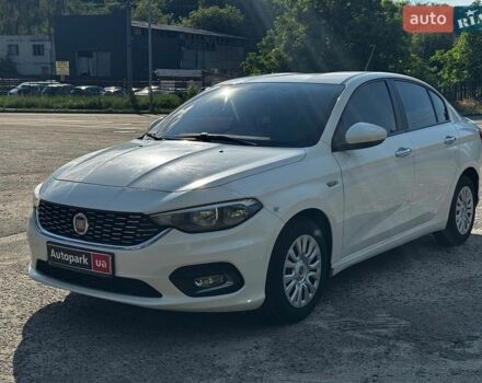 Белый Фиат Типо, объемом двигателя 1.4 л и пробегом 134 тыс. км за 8840 $, фото 1 на Automoto.ua