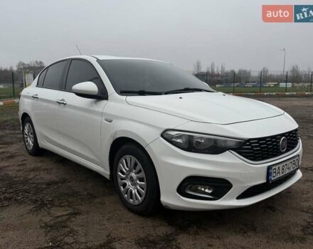 Білий Фіат Тіпо, об'ємом двигуна 1.37 л та пробігом 129 тис. км за 9500 $, фото 1 на Automoto.ua