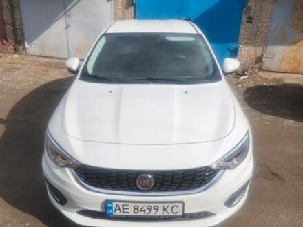 Белый Фиат Типо, объемом двигателя 1.37 л и пробегом 112 тыс. км за 8600 $, фото 1 на Automoto.ua