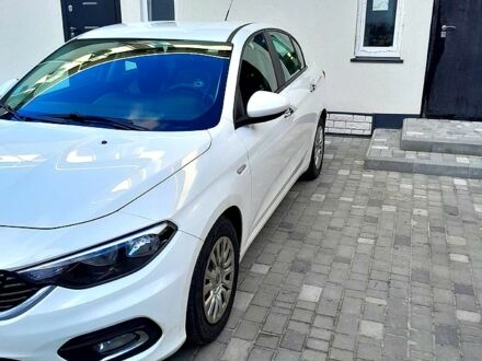 Білий Фіат Тіпо, об'ємом двигуна 1.4 л та пробігом 157 тис. км за 7500 $, фото 1 на Automoto.ua