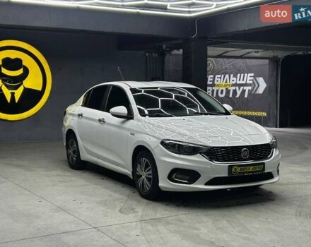 Белый Фиат Типо, объемом двигателя 1.4 л и пробегом 221 тыс. км за 8000 $, фото 1 на Automoto.ua