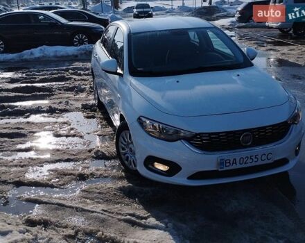 Белый Фиат Типо, объемом двигателя 1.37 л и пробегом 27 тыс. км за 10500 $, фото 1 на Automoto.ua