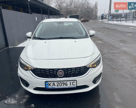 Белый Фиат Типо, объемом двигателя 1.37 л и пробегом 100 тыс. км за 8850 $, фото 1 на Automoto.ua