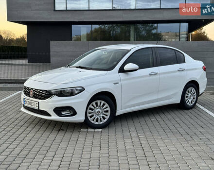 Белый Фиат Типо, объемом двигателя 1.37 л и пробегом 114 тыс. км за 10700 $, фото 1 на Automoto.ua