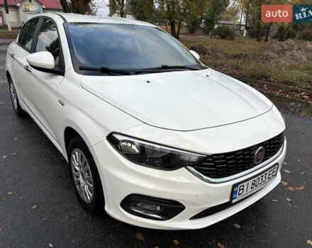 Белый Фиат Типо, объемом двигателя 1.37 л и пробегом 47 тыс. км за 9600 $, фото 1 на Automoto.ua